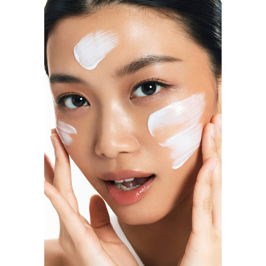 Anua Zero-Cast Moisturizing Finish Sunscreen SPF50
