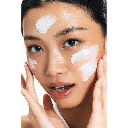 Anua Zero-Cast Moisturizing Finish Sunscreen SPF50